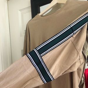 Vintage men’s long sleeved oversized t shirt Small